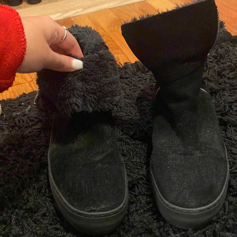 Black J/Slide Winter Shoes